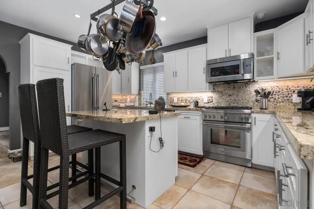 4874 Edgeware Road San Diego, CA 92116