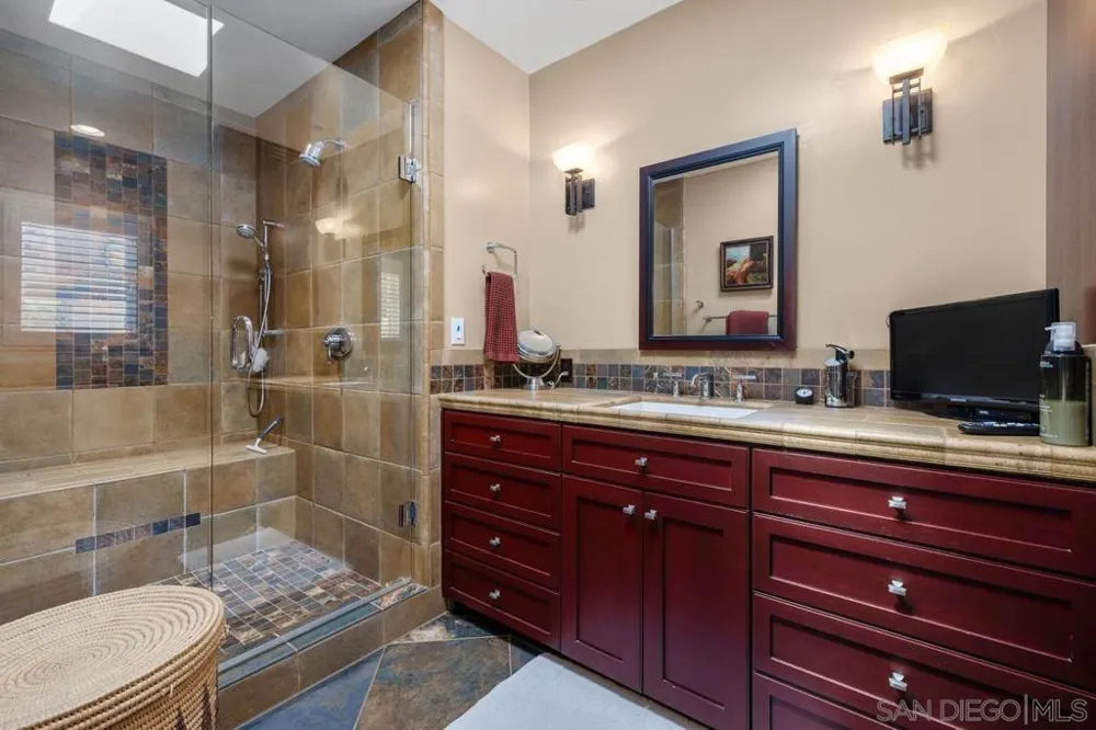 4874 Edgeware Road San Diego, CA 92116