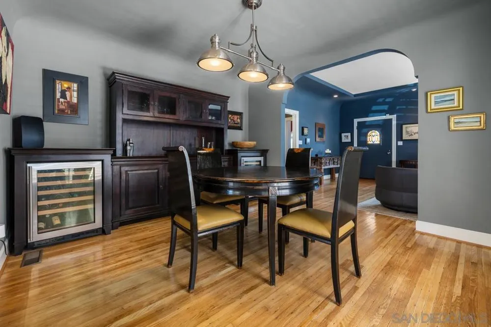4874 Edgeware Road San Diego, CA 92116
