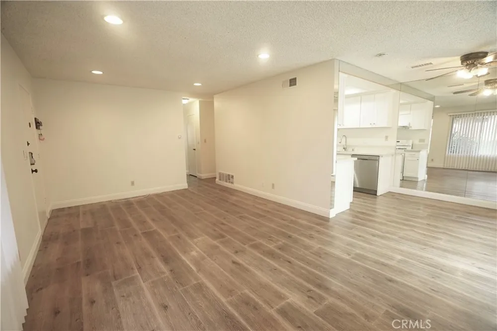 1425 Forest Glen #158 Hacienda Heights, CA 91745