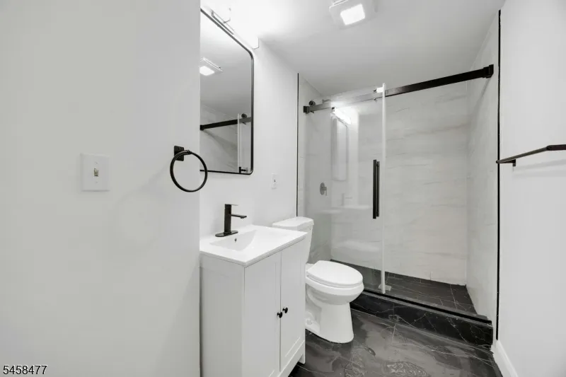 58 Ingraham Pl Newark City, NJ 07108