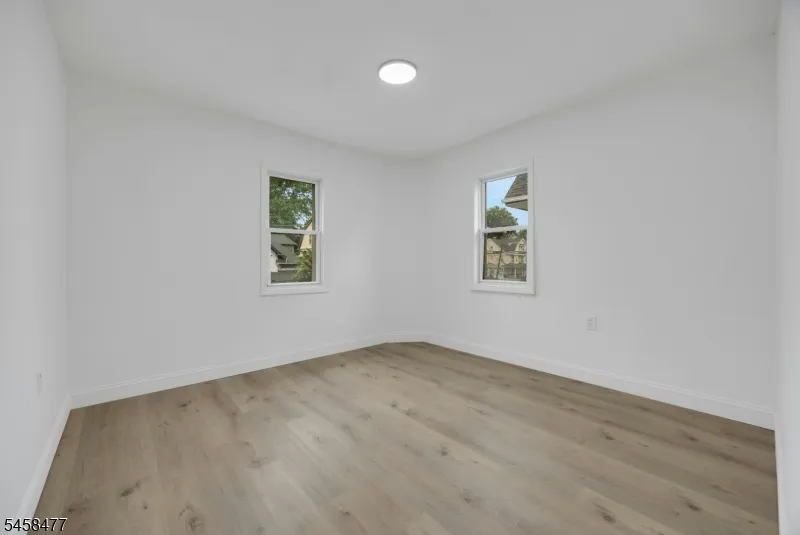 58 Ingraham Pl Newark City, NJ 07108