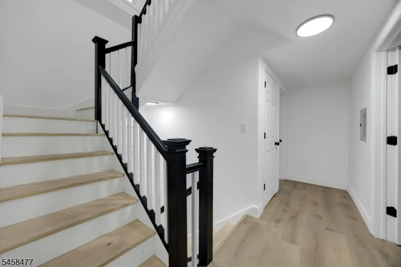 58 Ingraham Pl Newark City, NJ 07108