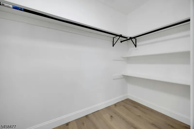 58 Ingraham Pl Newark City, NJ 07108