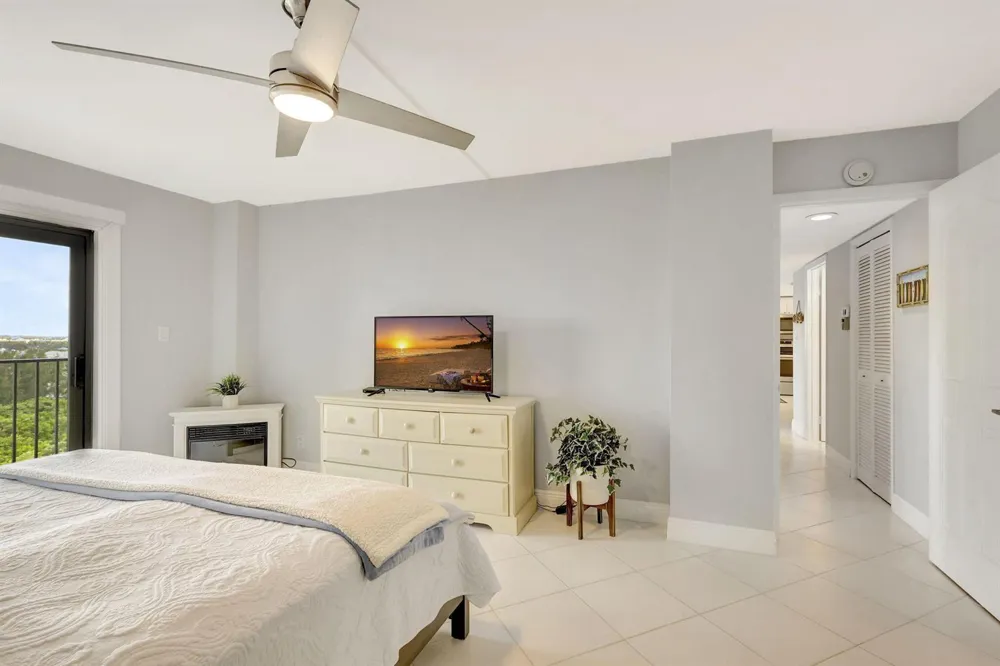 801 S OCEAN DRIVE #PH207 Fort Pierce, FL 34949