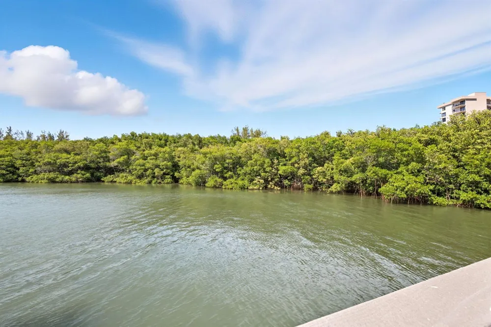 801 S OCEAN DRIVE #PH207 Fort Pierce, FL 34949