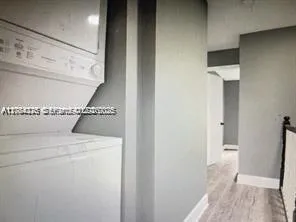 2357 Tom Jones Orlando, FL 32839