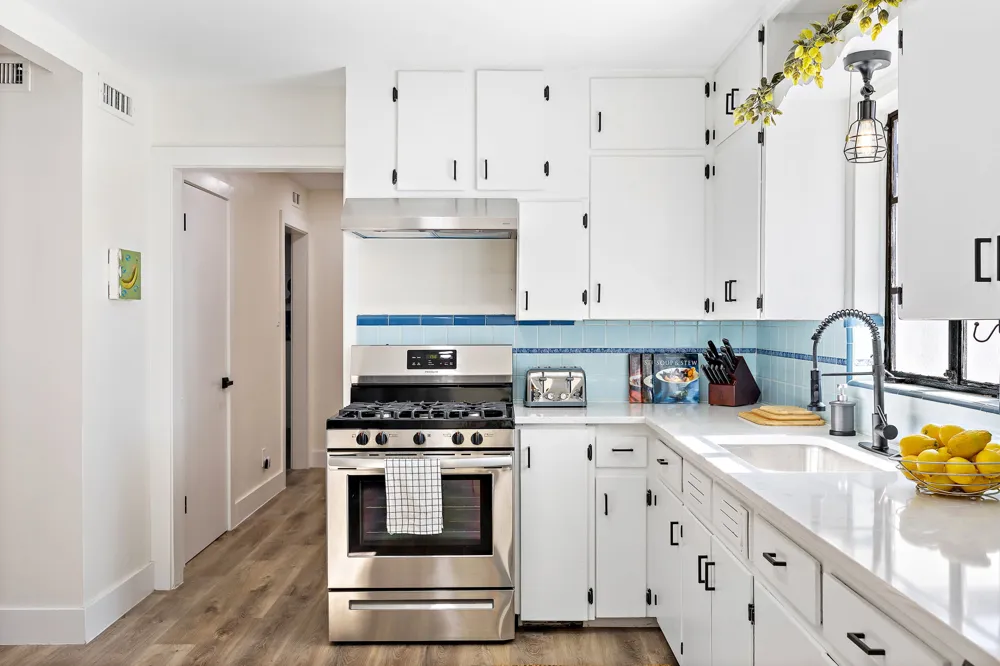 1317 Cloverleaf Drive Austin, TX 78723
