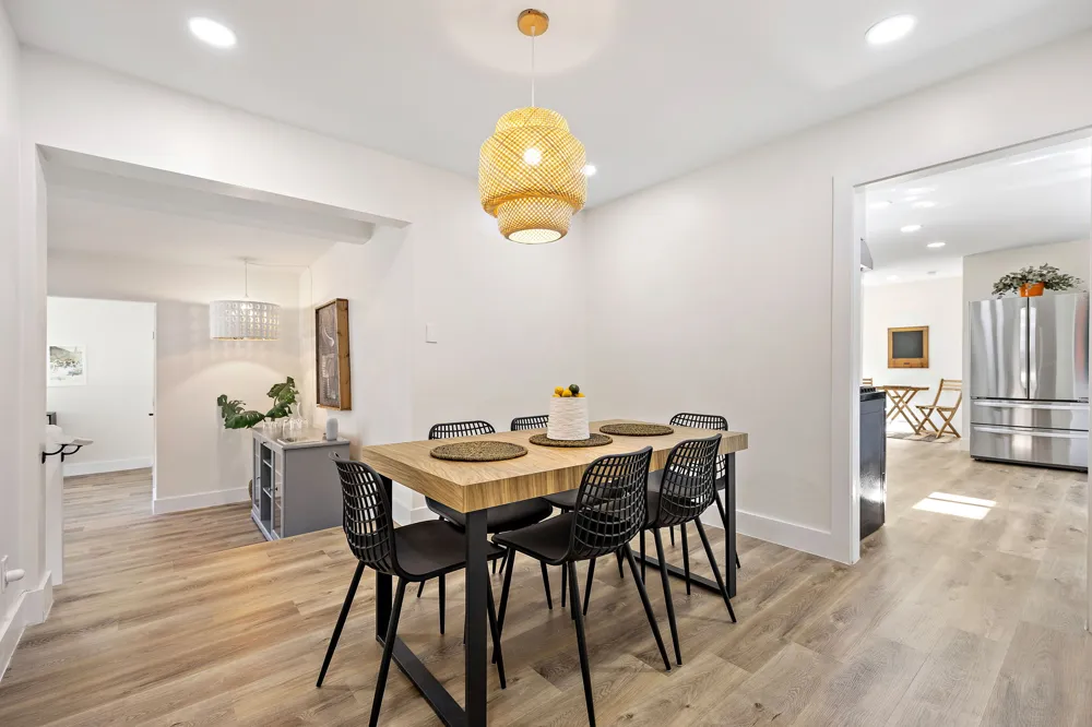 1317 Cloverleaf Drive Austin, TX 78723