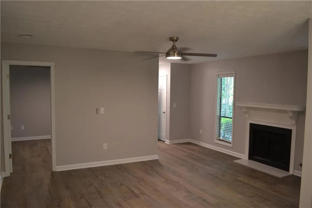5066 Woodridge Way Tucker, GA 30084