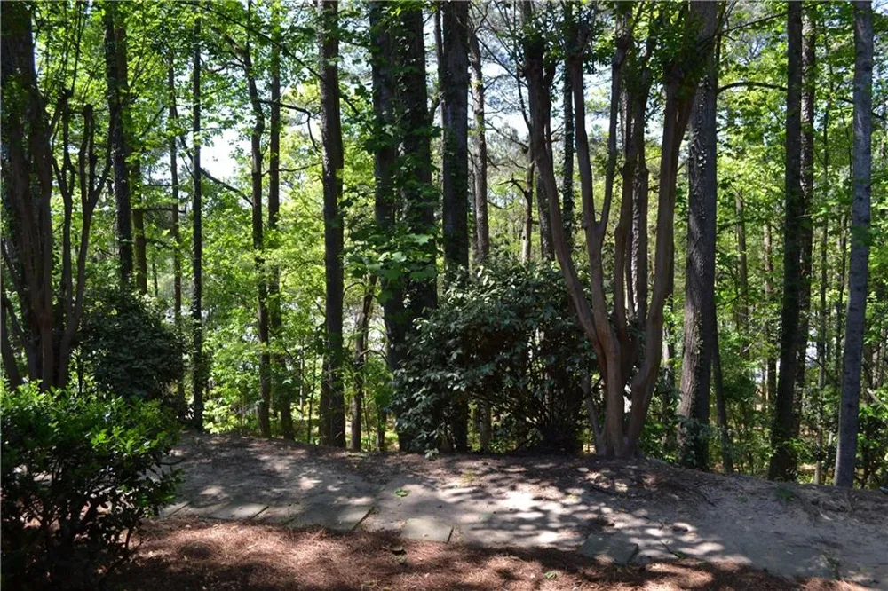 5066 Woodridge Way Tucker, GA 30084