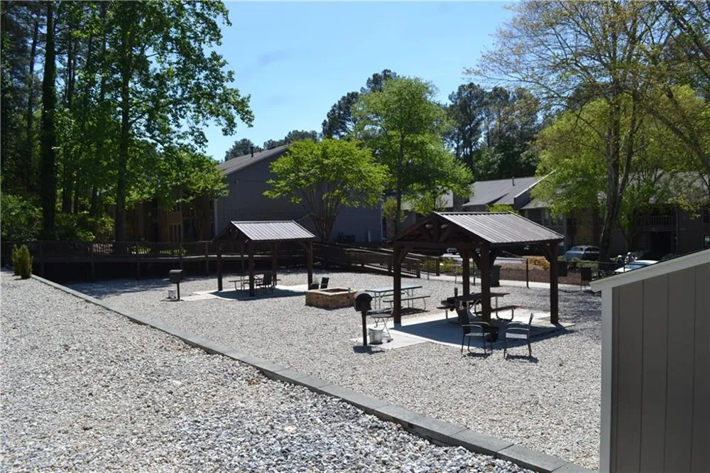 5066 Woodridge Way Tucker, GA 30084