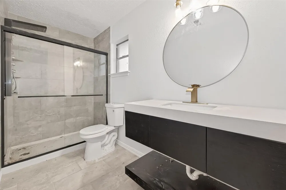 16235 La Terra Drive Houston, TX 77083