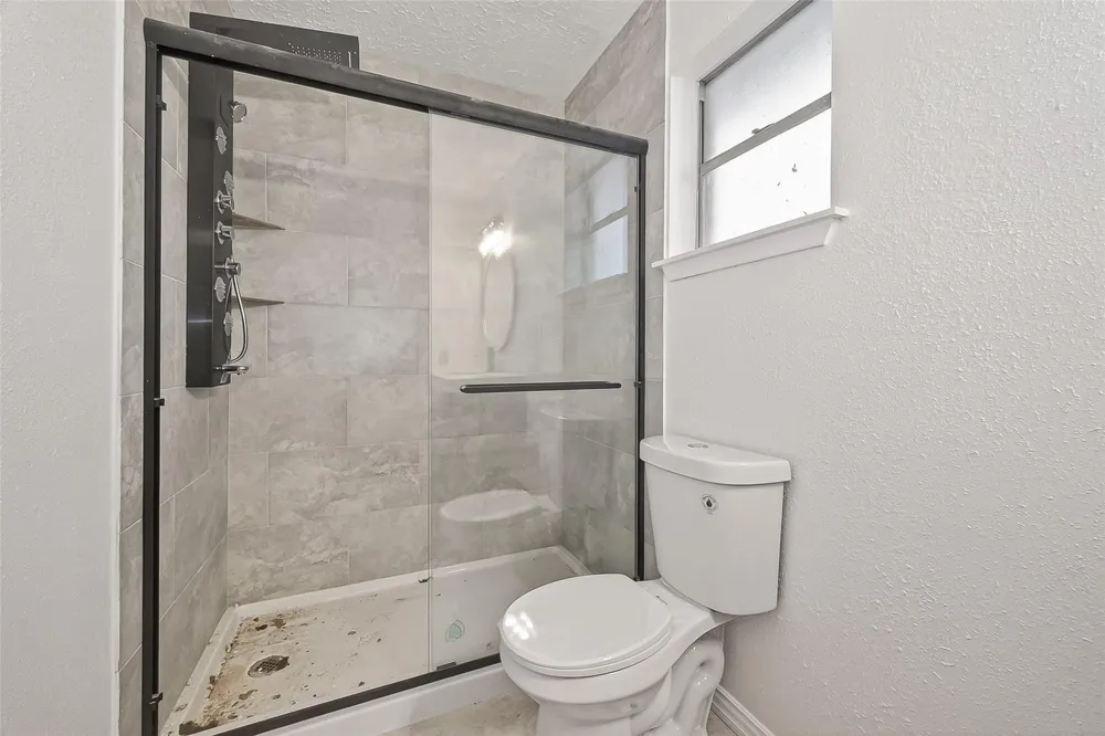 16235 La Terra Drive Houston, TX 77083