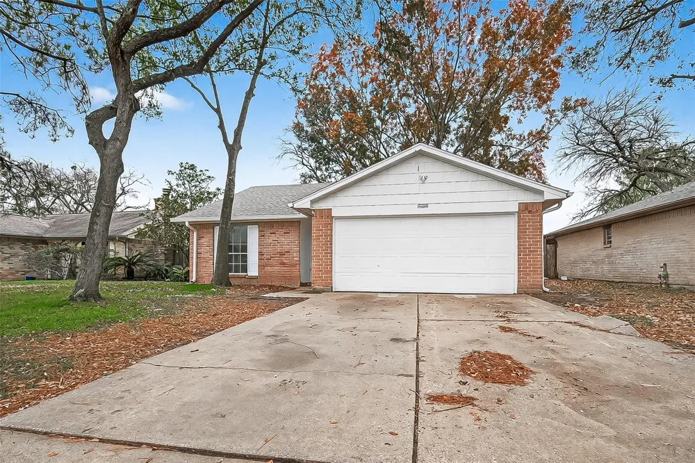 16235 La Terra Drive Houston, TX 77083