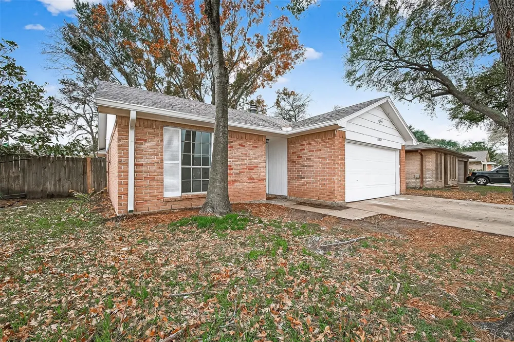 16235 La Terra Drive Houston, TX 77083