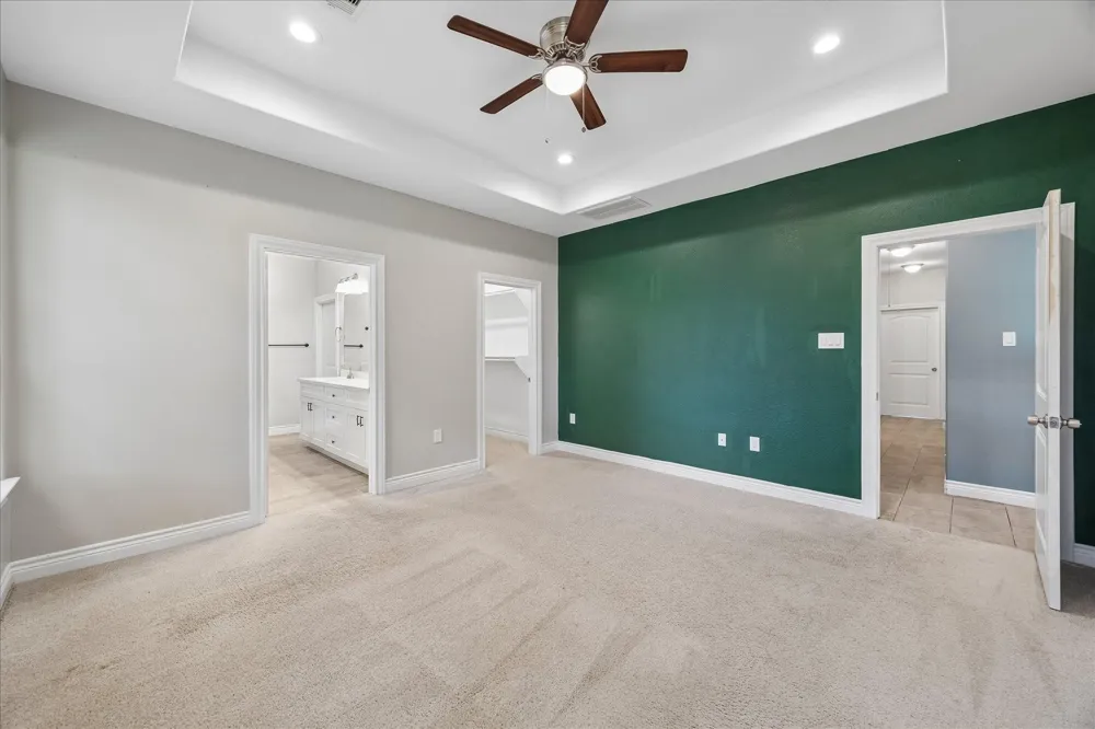 3810 Saratoga Drive Houston, TX 77088