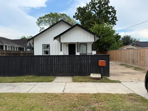 113 Delmar Street