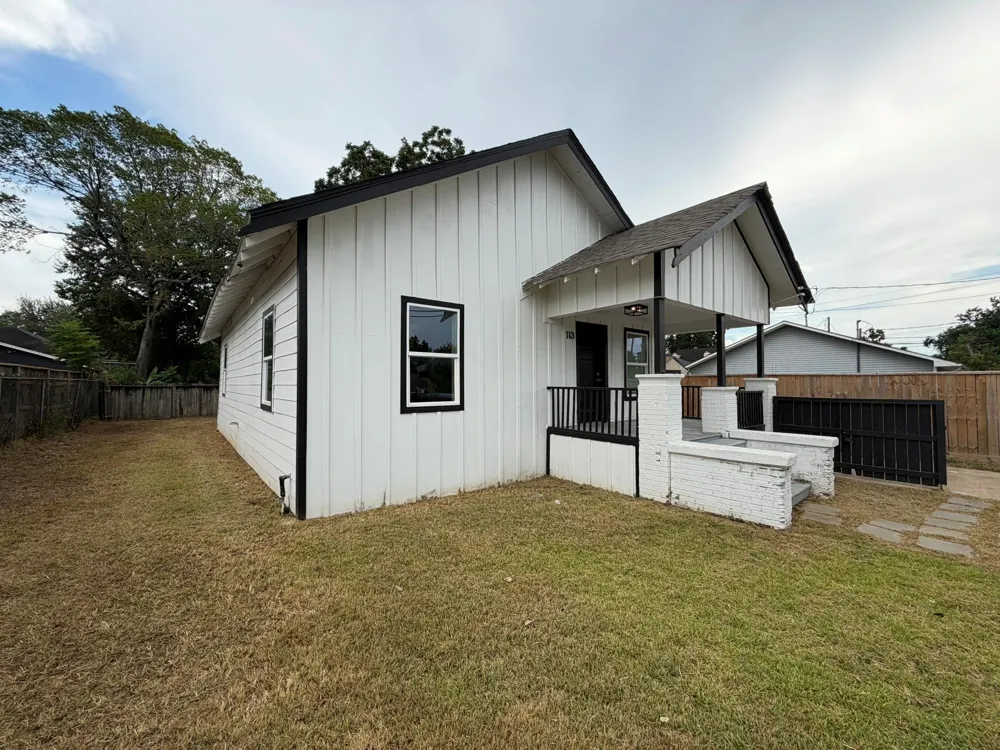 113 Delmar Street Houston, TX 77011