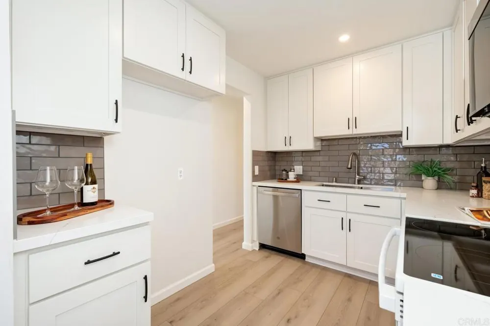 1836 Belle Grove Road Encinitas, CA 92024