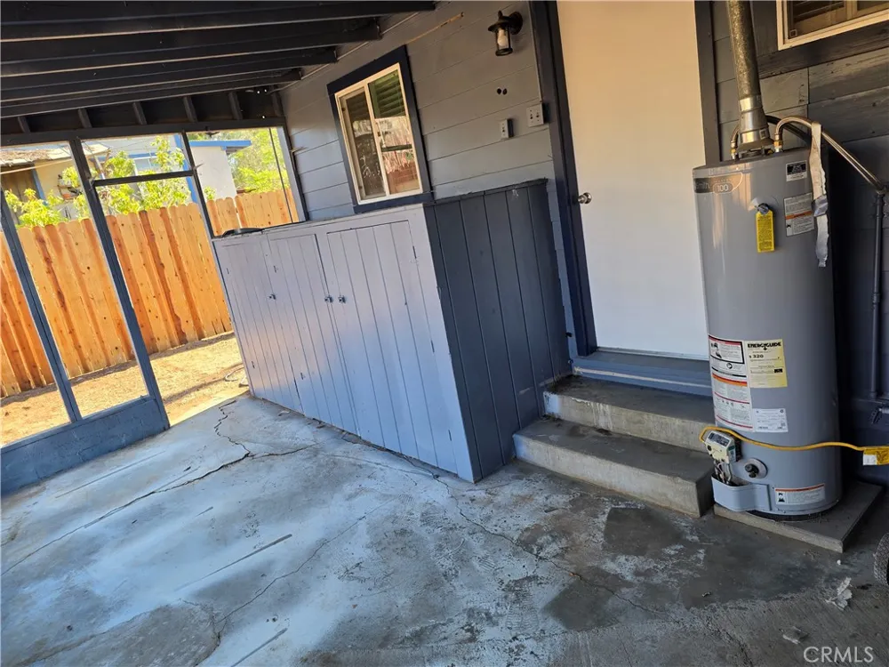 10090 Eddystone Riverside, CA 92503