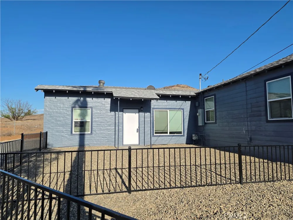 10090 Eddystone Riverside, CA 92503