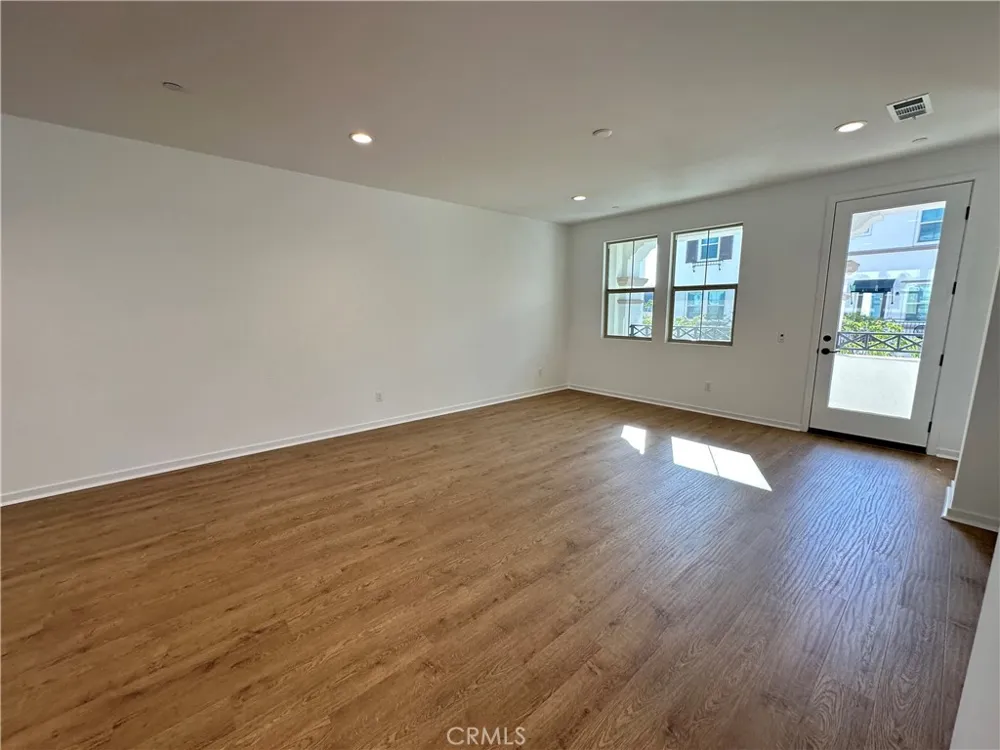 249 Averett Court Claremont, CA 91711