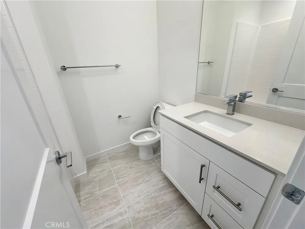 249 Averett Court Claremont, CA 91711