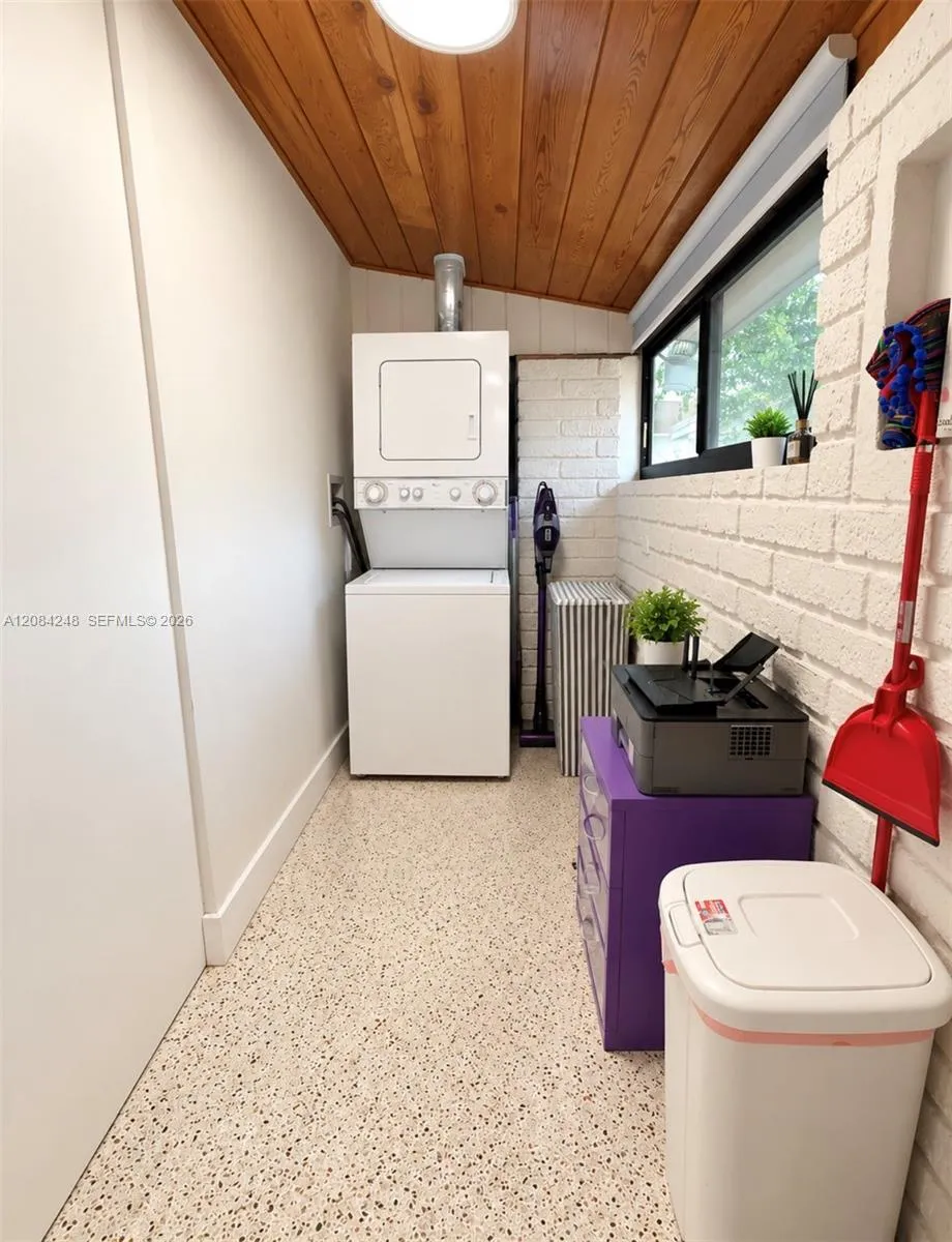 311 NW 56th Ave #B Miami, FL 33126