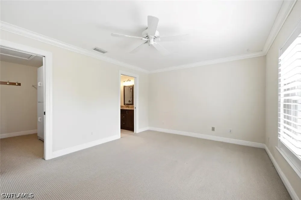Luna Circle #204 Naples, FL 34109