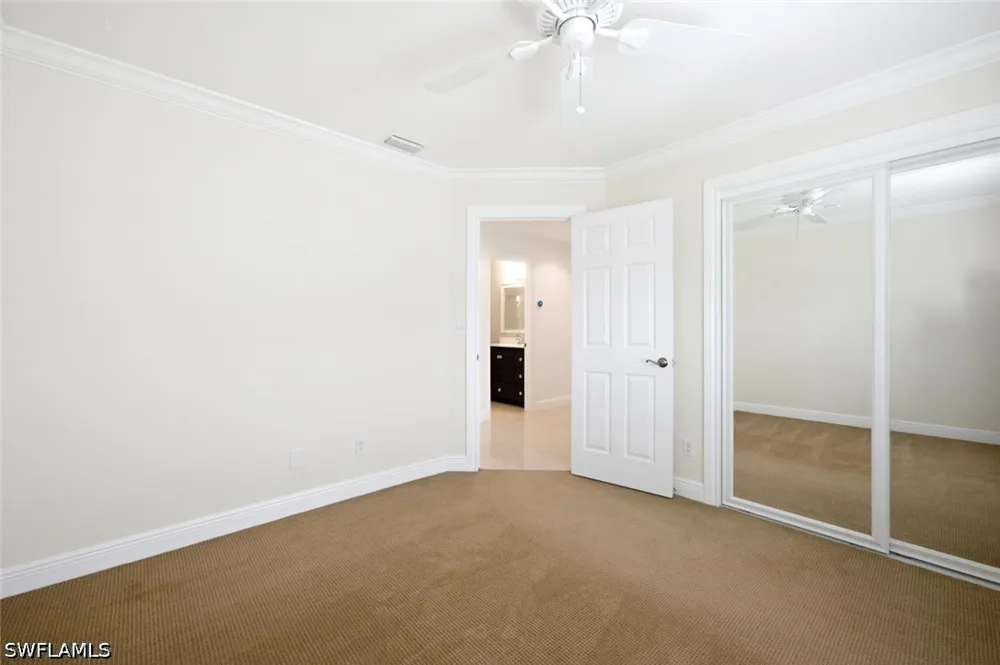 Luna Circle #204 Naples, FL 34109