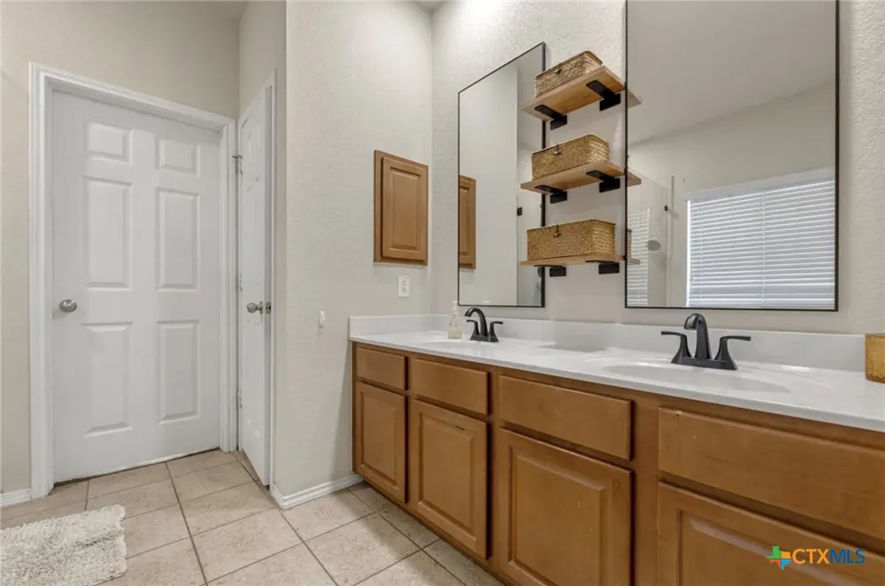 3517 Enchanted Farm Schertz, TX 78154