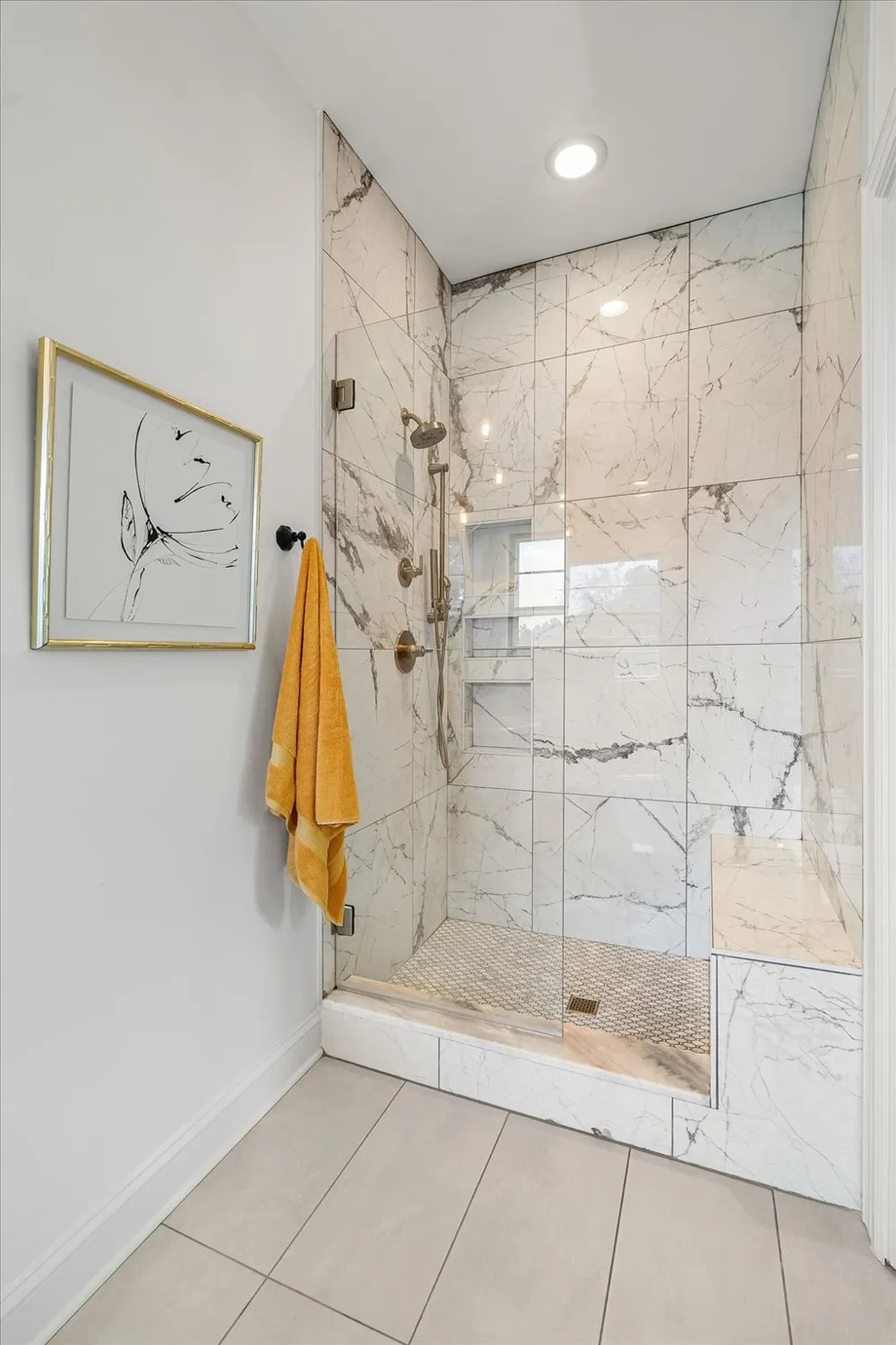 2512 Meadowood Dr Nashville, TN 37214