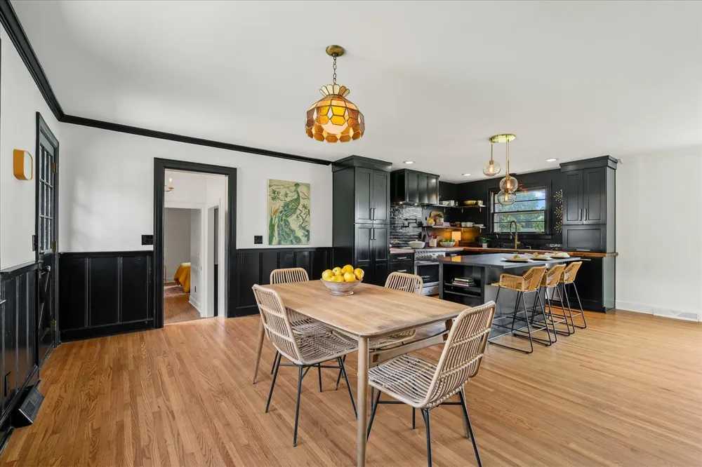 2512 Meadowood Dr Nashville, TN 37214