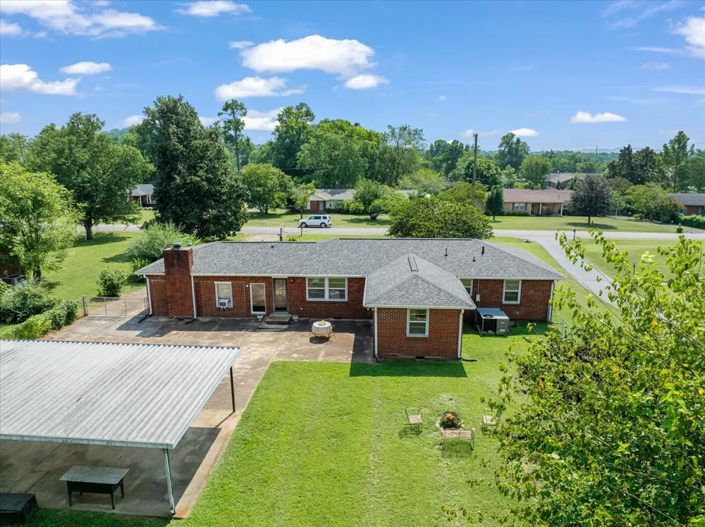 2512 Meadowood Dr Nashville, TN 37214