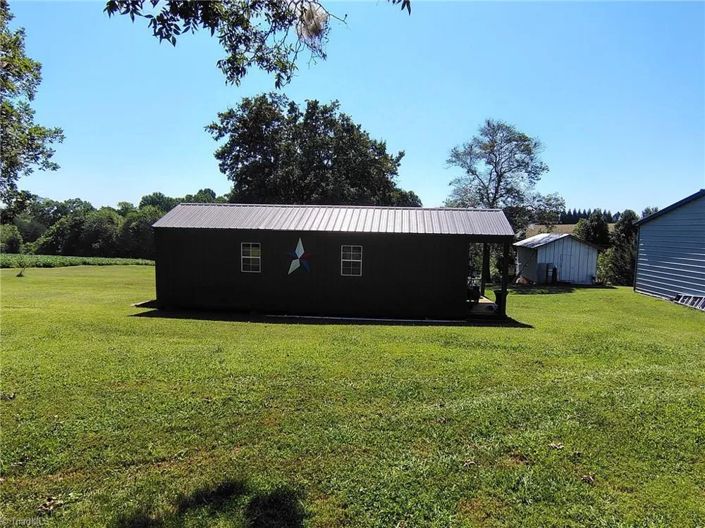 727 Cody Trail Dobson, NC 27917