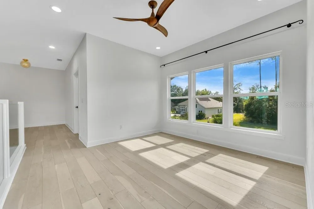 10468 SW 32ND AVENUE Gainesville, FL 32608