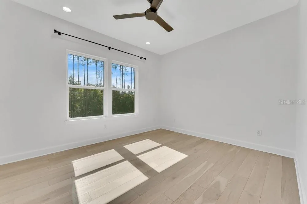 10468 SW 32ND AVENUE Gainesville, FL 32608