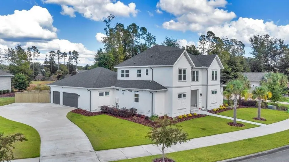 10468 SW 32ND AVENUE Gainesville, FL 32608