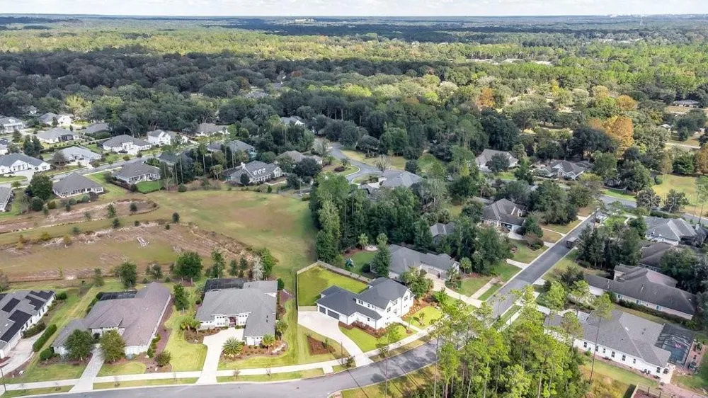 10468 SW 32ND AVENUE Gainesville, FL 32608