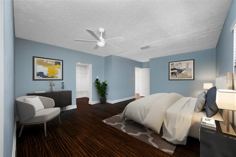 2121 W FARWELL DRIVE Tampa, FL 33603