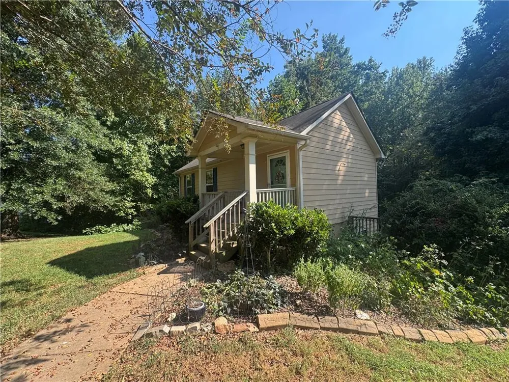 5870 Habitat Drive Gainesville, GA 30506