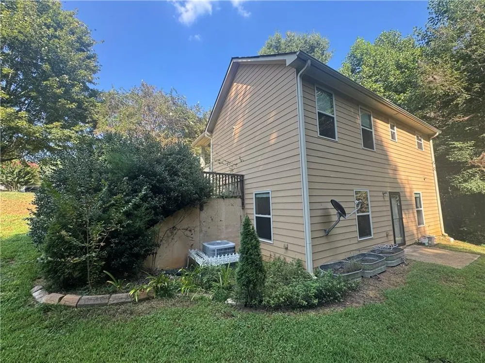 5870 Habitat Drive Gainesville, GA 30506
