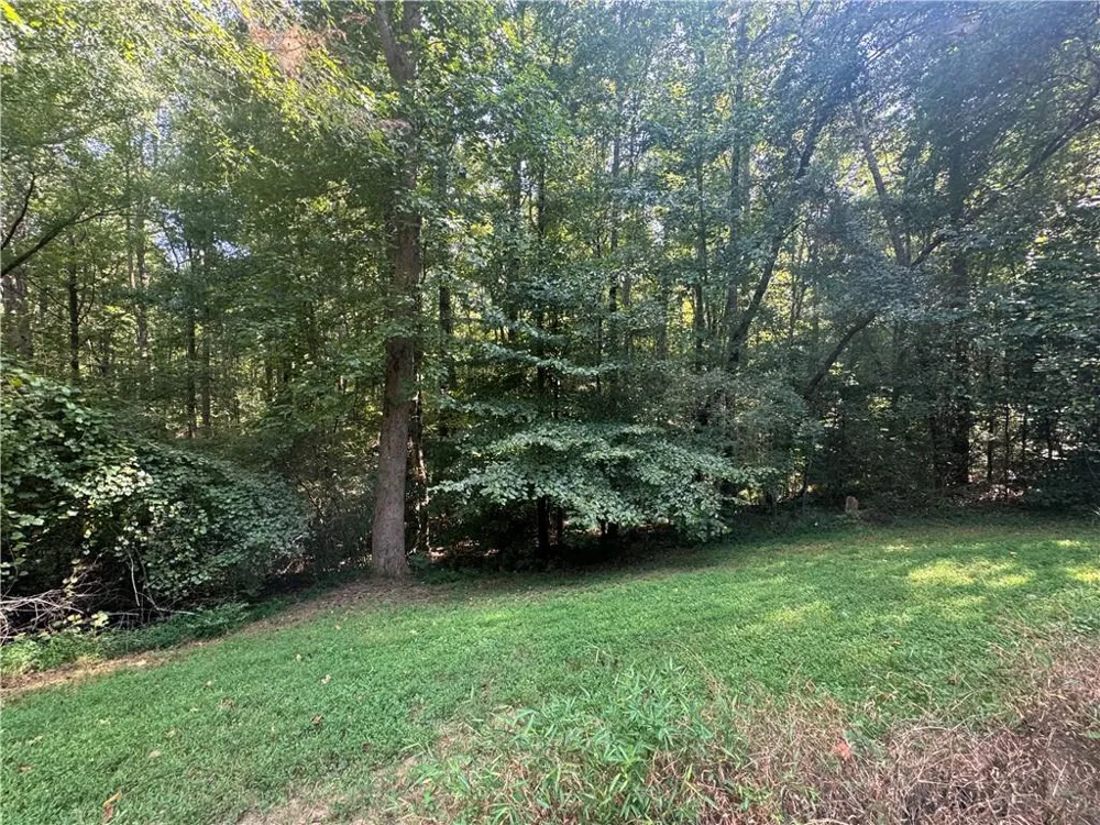 5870 Habitat Drive Gainesville, GA 30506