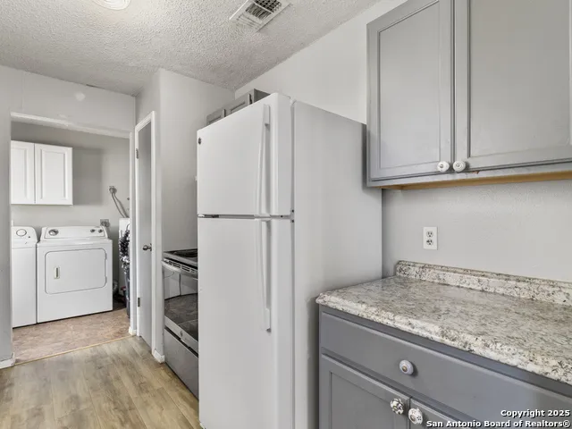 142 Jean San Antonio, TX 78207