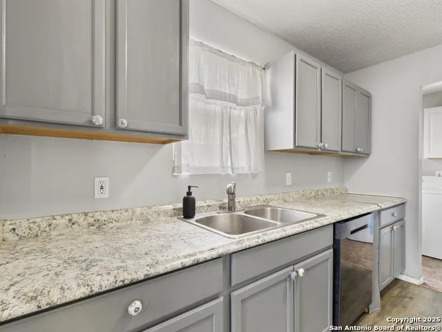 142 Jean San Antonio, TX 78207