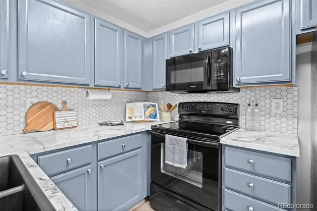 8361 S Upham Way #212 Littleton, CO 80128
