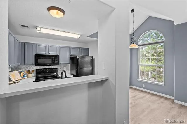 8361 S Upham Way #212 Littleton, CO 80128