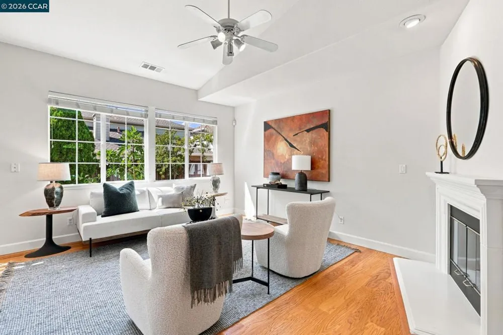 1101 Sunny Cove St Walnut Creek, CA 94597