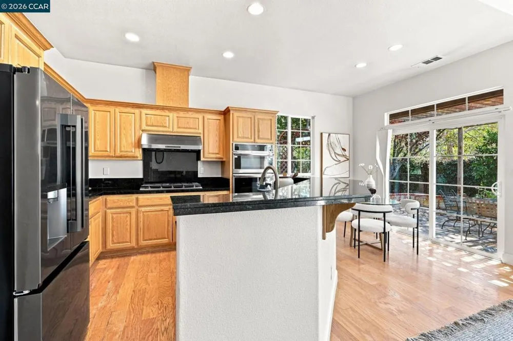 1101 Sunny Cove St Walnut Creek, CA 94597